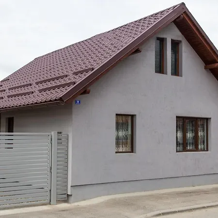Casa Kis Сasa de vacaciones Vişeu de Sus